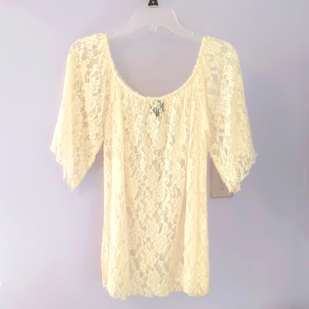 Bobeau lace top M
